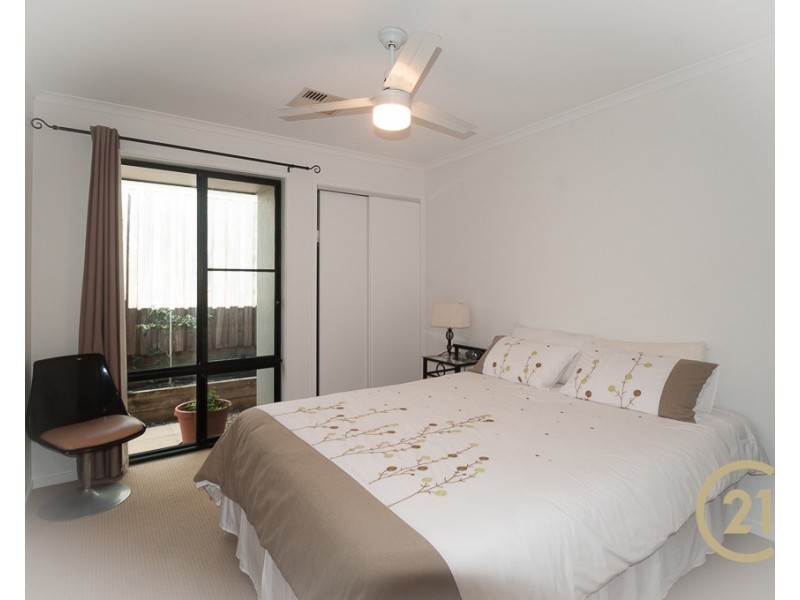 17 Parkwood Place, Peregian Springs QLD 4573