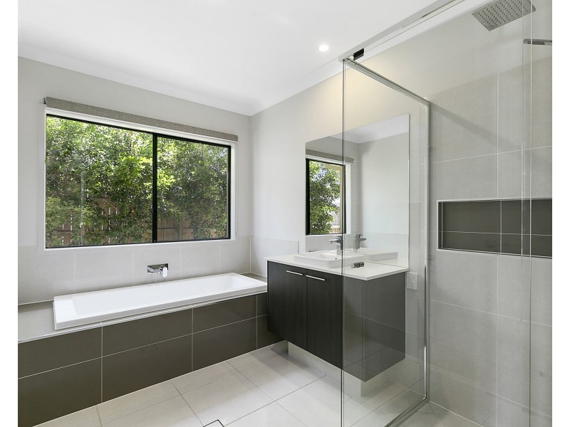 209 Balgownie Drive, Peregian Springs QLD 4573