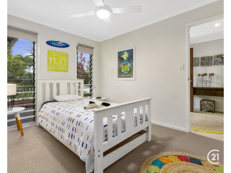 5 Crestview Drive, Peregian Springs QLD 4573