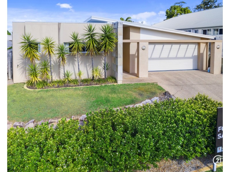 5 Maidstone Crescent, Peregian Springs QLD 4573