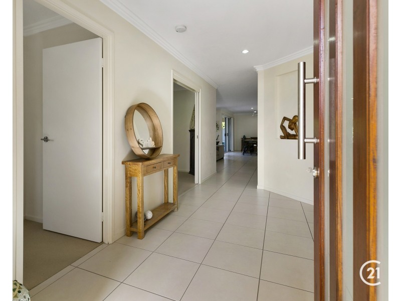 5 Maidstone Crescent, Peregian Springs QLD 4573