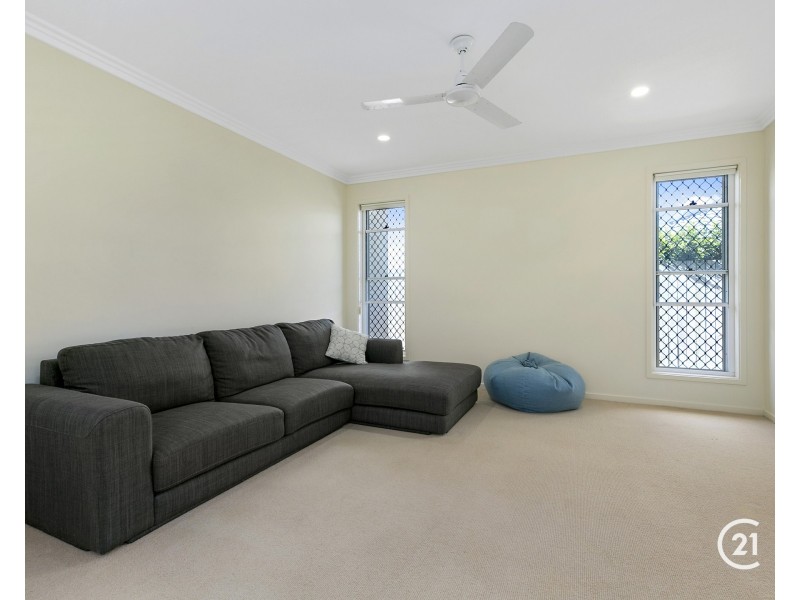 5 Maidstone Crescent, Peregian Springs QLD 4573