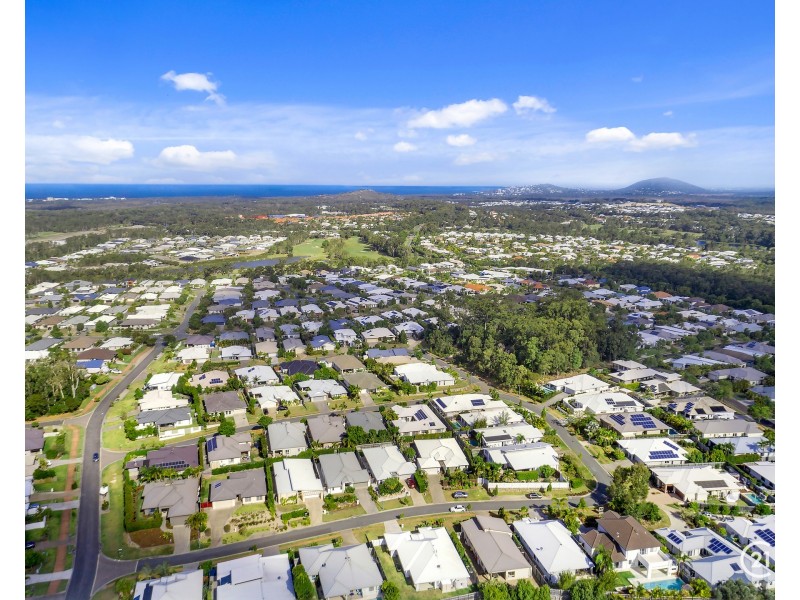5 Maidstone Crescent, Peregian Springs QLD 4573