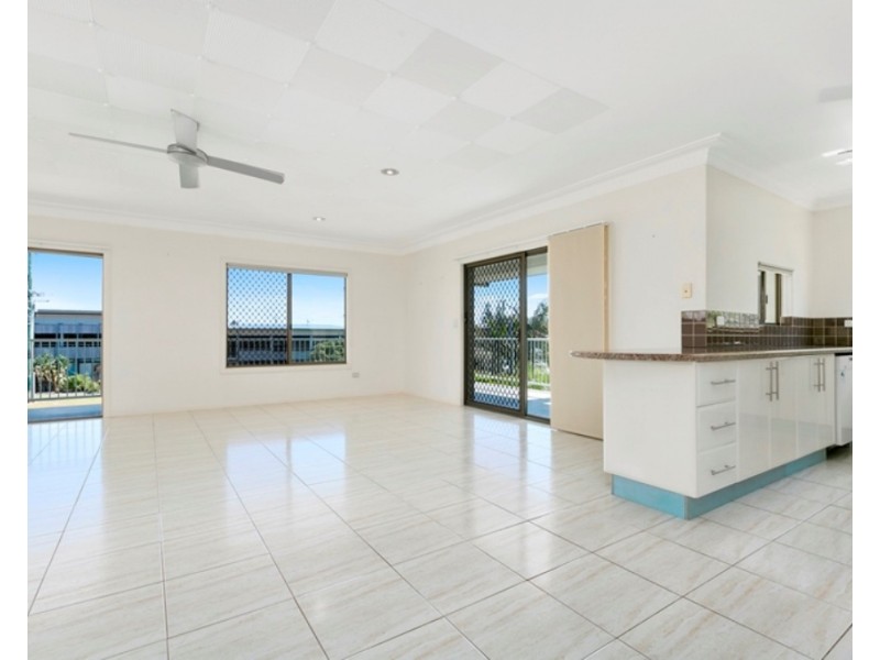242 David Low Way, Peregian Beach QLD 4573