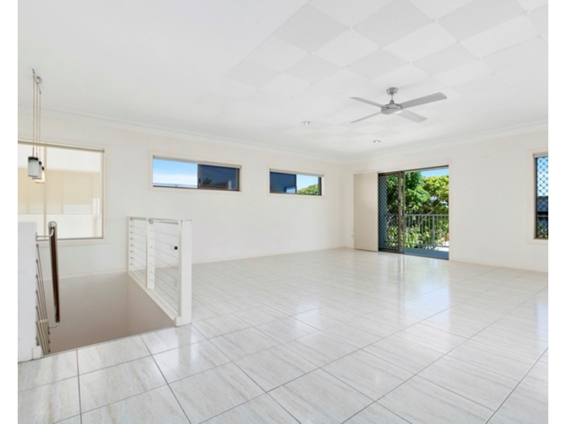 242 David Low Way, Peregian Beach QLD 4573