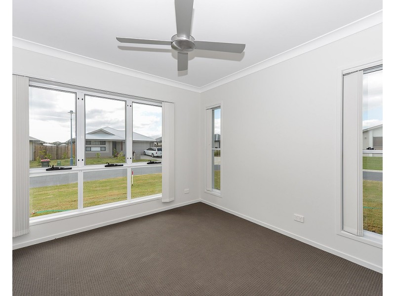 7 Pepperberry Circuit, Peregian Springs QLD 4573