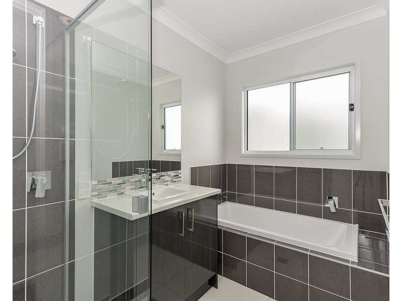 7 Pepperberry Circuit, Peregian Springs QLD 4573