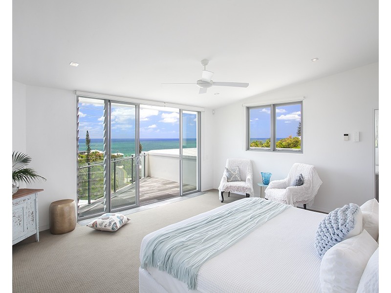 35 Seaview Terrace, Sunshine Beach QLD 4567
