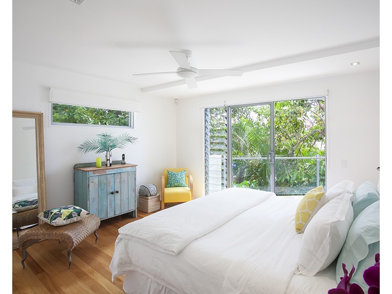 35 Seaview Terrace, Sunshine Beach QLD 4567