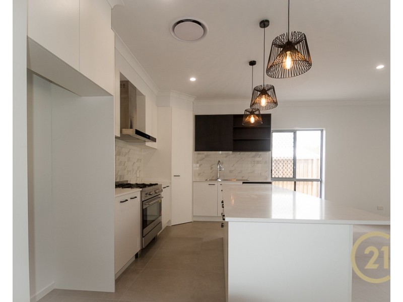 3 Arthur Court, Cooroy QLD 4563