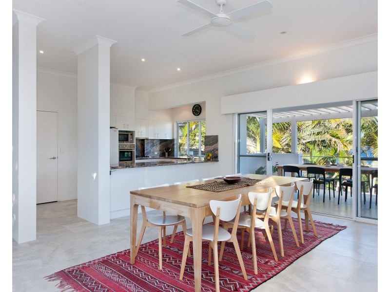 4 Kiamba Court, Sunshine Beach QLD 4567