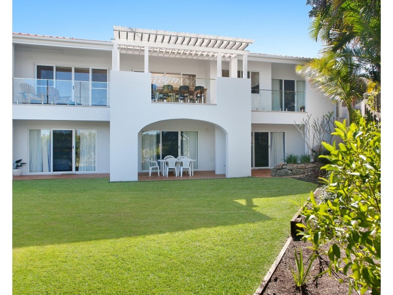 4 Kiamba Court, Sunshine Beach QLD 4567