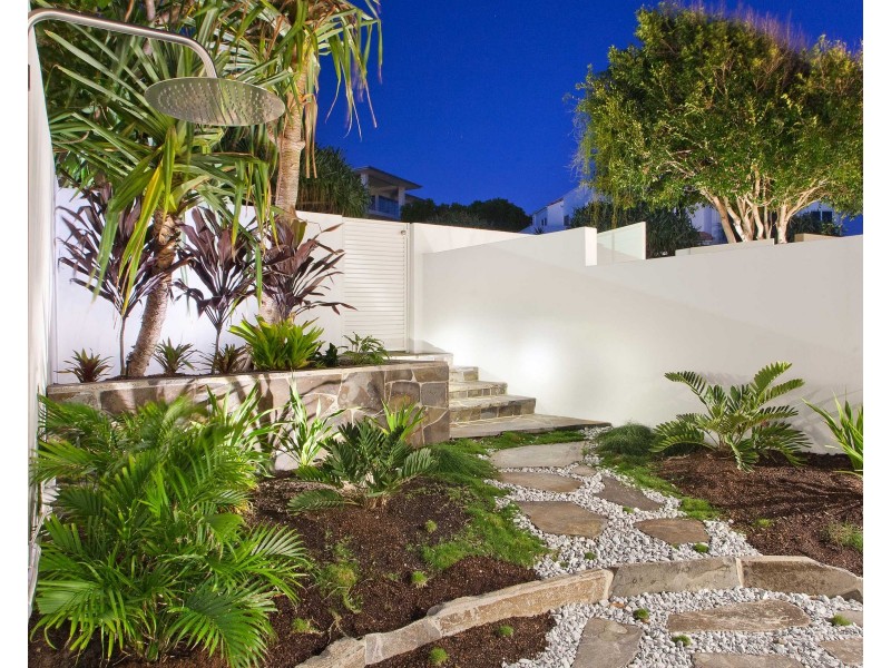 4 Kiamba Court, Sunshine Beach QLD 4567