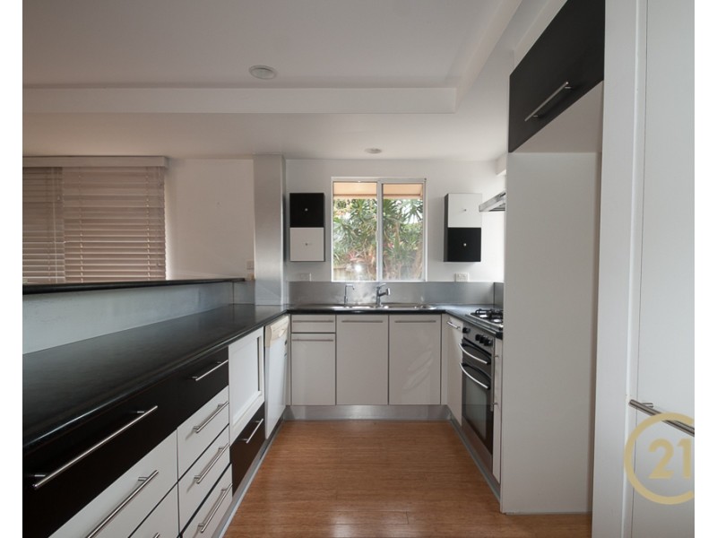 1/13 Sunseeker Close, Noosaville QLD 4566