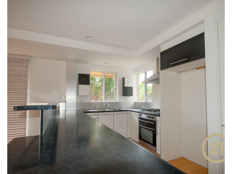 1/13 Sunseeker Close, Noosaville QLD 4566