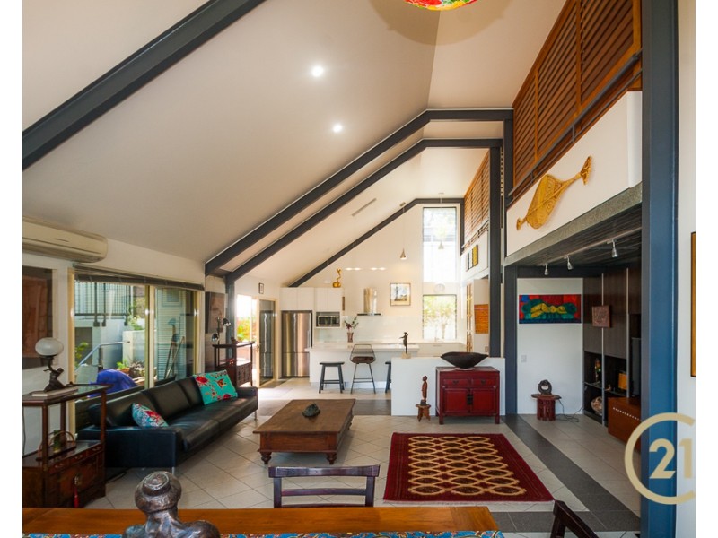 16 Nairana Rest, Noosa Heads QLD 4567