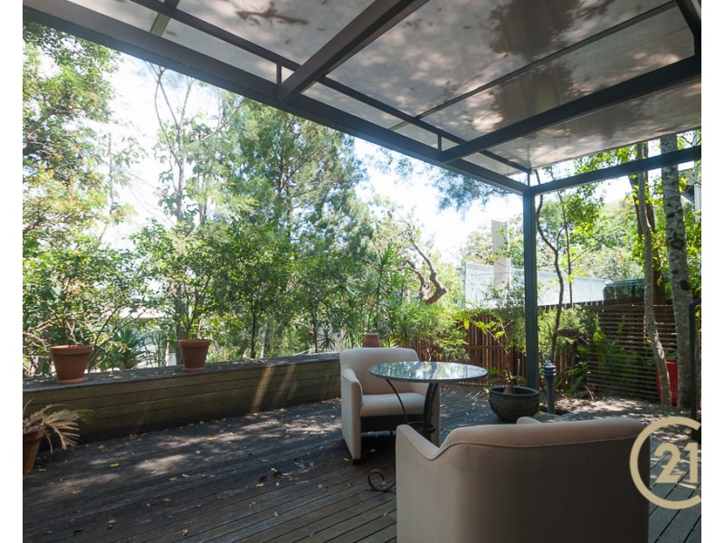 16 Nairana Rest, Noosa Heads QLD 4567