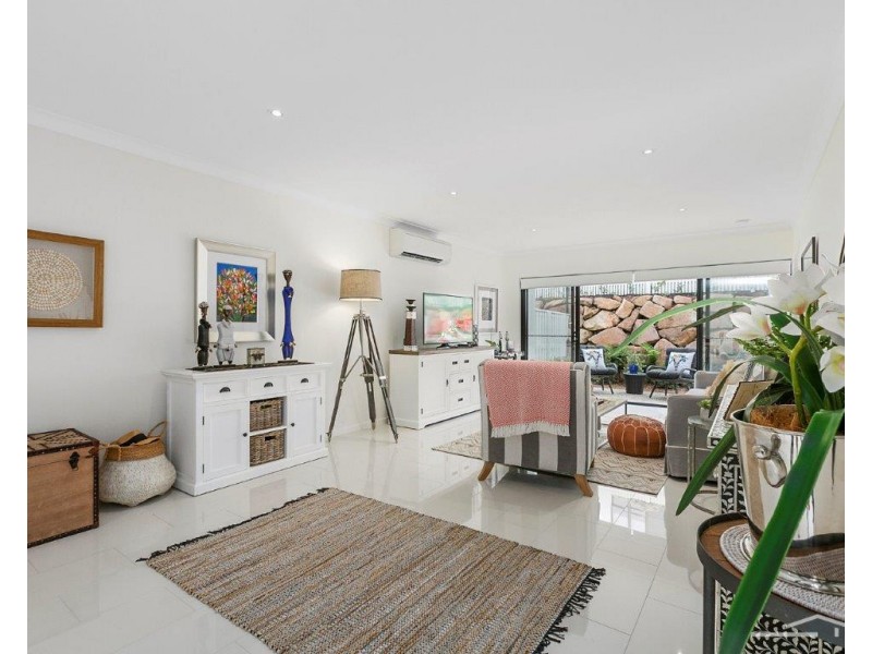 27 North Ridge Avenue, Peregian Springs QLD 4573