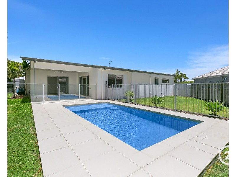 55 Gainsborough Crescent, Peregian Springs QLD 4573
