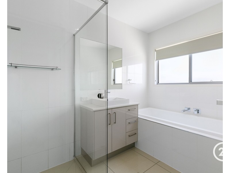 55 Gainsborough Crescent, Peregian Springs QLD 4573