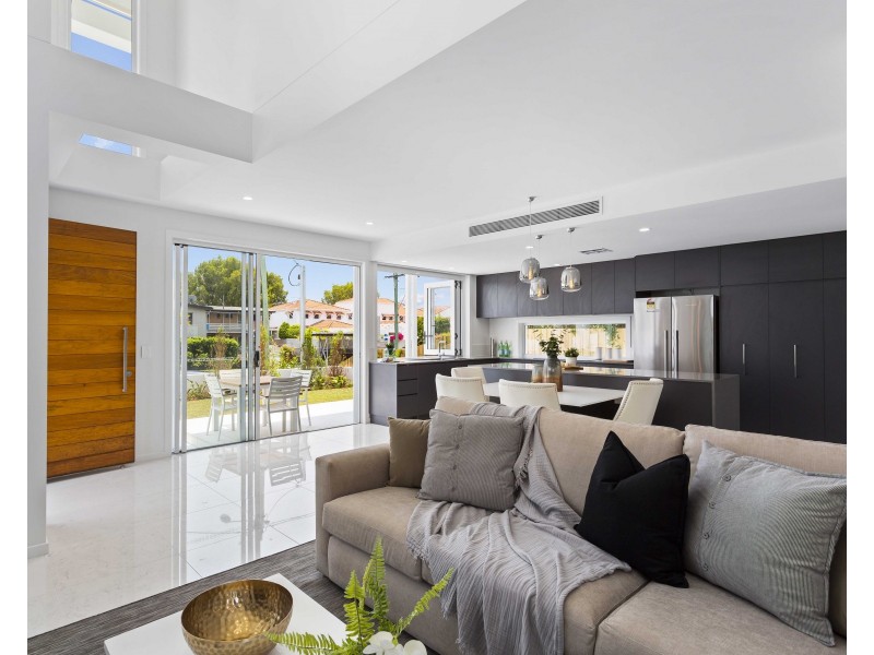 113 Gympie Terrace, Noosaville QLD 4566