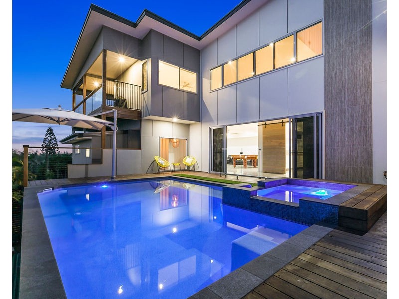 49 Parakeet Crescent, Peregian Beach QLD 4573