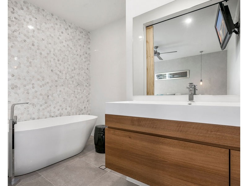 49 Parakeet Crescent, Peregian Beach QLD 4573