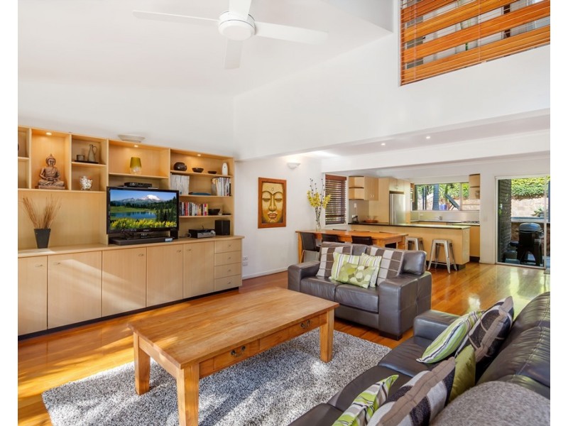 13 Duke Street, Sunshine Beach QLD 4567