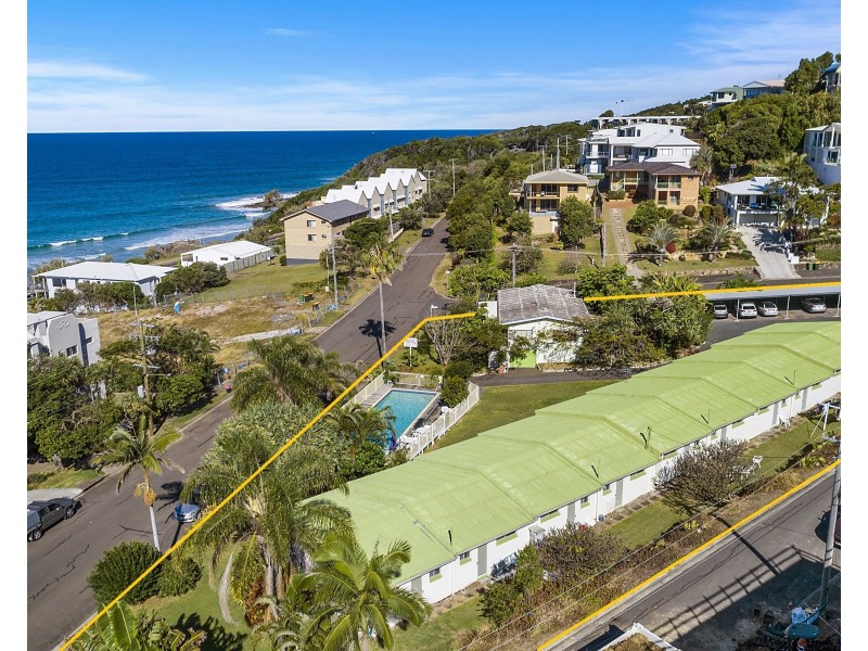 102-104 Coolum Terrace, Coolum Beach QLD 4573