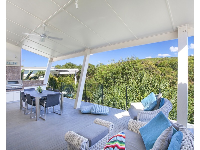 17 Whale Drive, Sunshine Beach QLD 4567