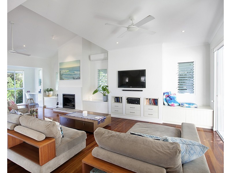 17 Whale Drive, Sunshine Beach QLD 4567