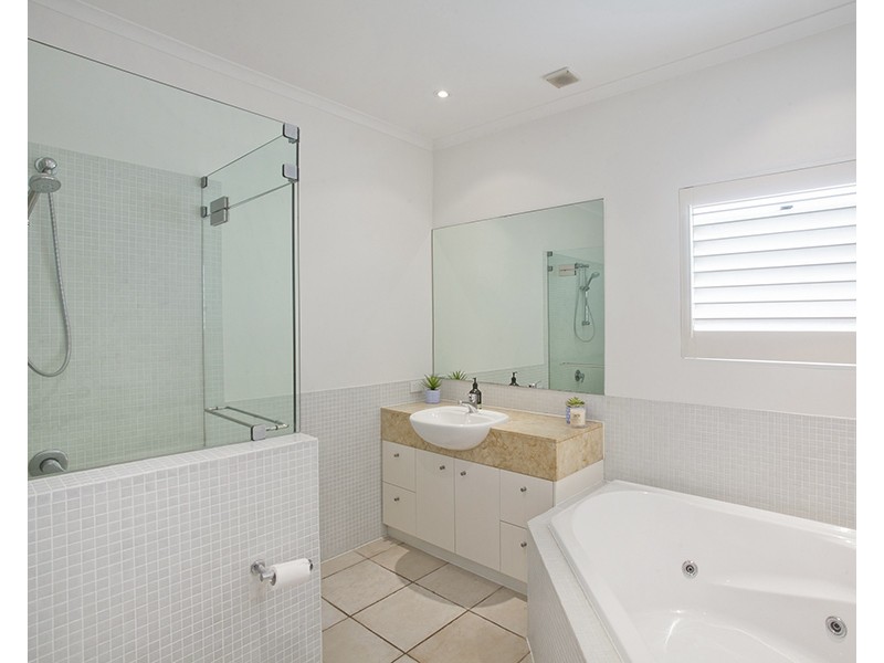 17 Whale Drive, Sunshine Beach QLD 4567