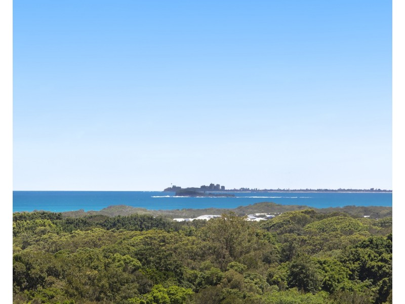 6 Shanagolden Court, Yaroomba QLD 4573