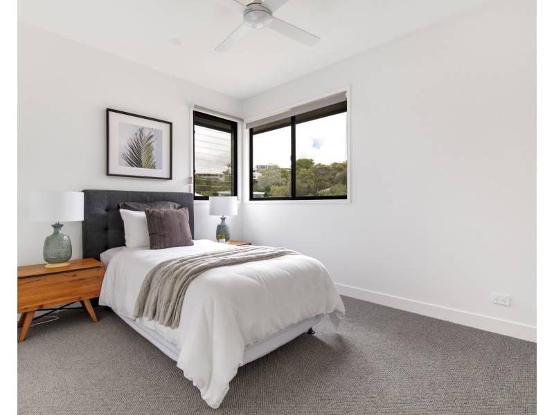 6 Shanagolden Court, Yaroomba QLD 4573