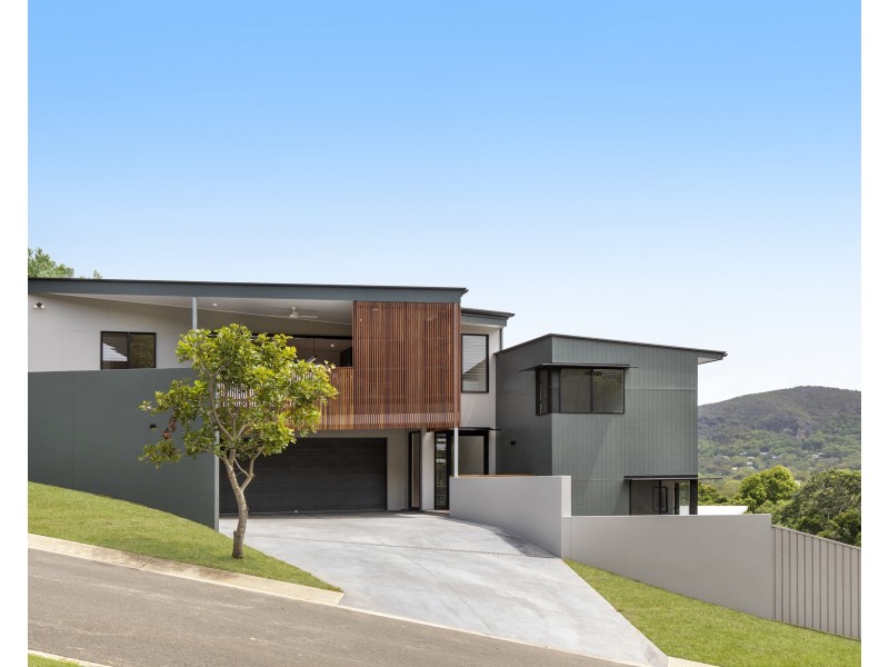 6 Shanagolden Court, Yaroomba QLD 4573