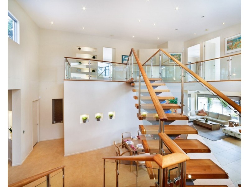 18 Mossman Court, Noosa Heads QLD 4567