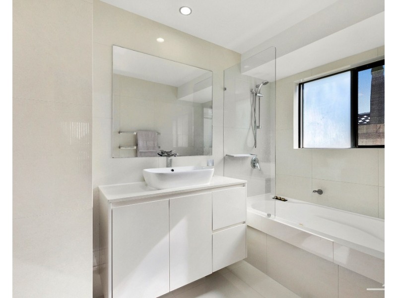 12 Parakeet Crescent, Peregian Beach QLD 4573