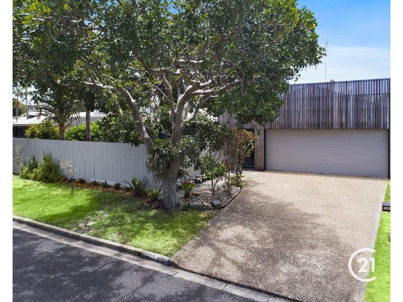 17 Callitris Crescent, Marcus Beach QLD 4573