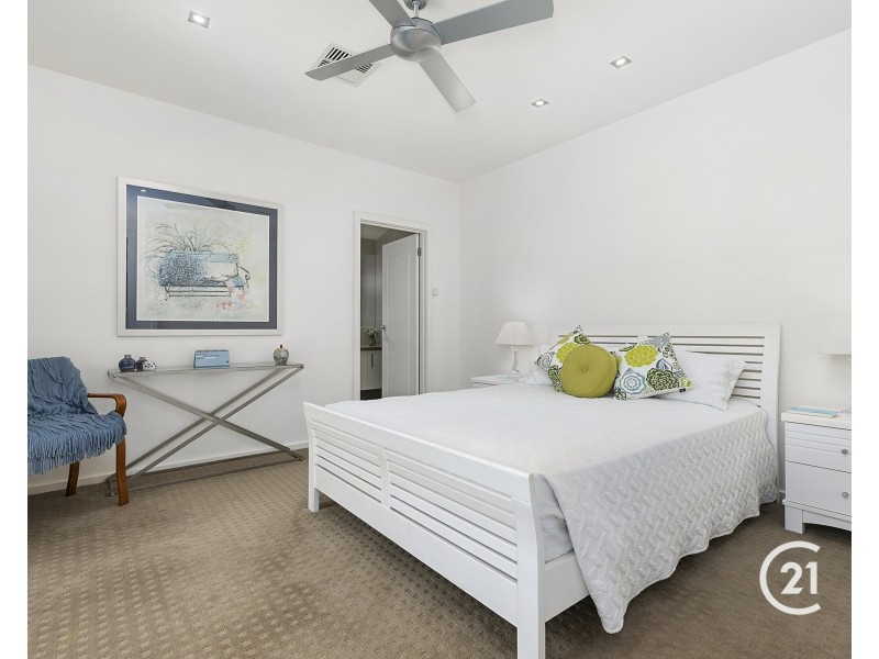 14 Lakeside Drive, Peregian Springs QLD 4573