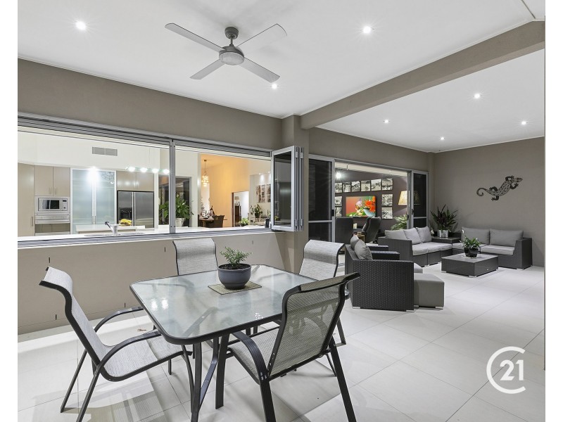 14 Lakeside Drive, Peregian Springs QLD 4573