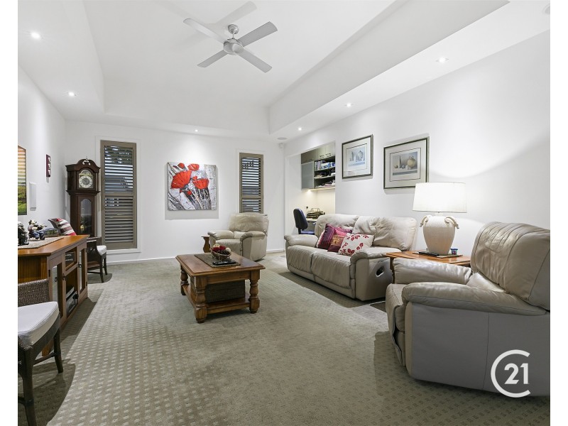 14 Lakeside Drive, Peregian Springs QLD 4573
