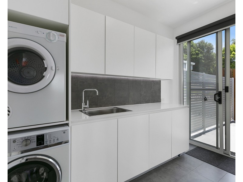 68 Booyong Drive, Black Mountain QLD 4563