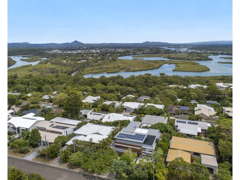 13 Allambi Terrace, Noosa Heads QLD 4567