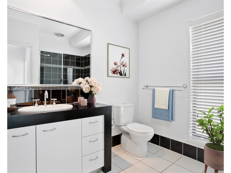 16 Yarran Road, Peregian Springs QLD 4573