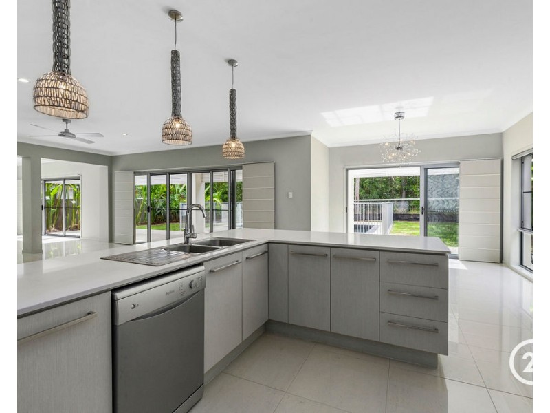 20 Moorhen Place, Noosaville QLD 4566