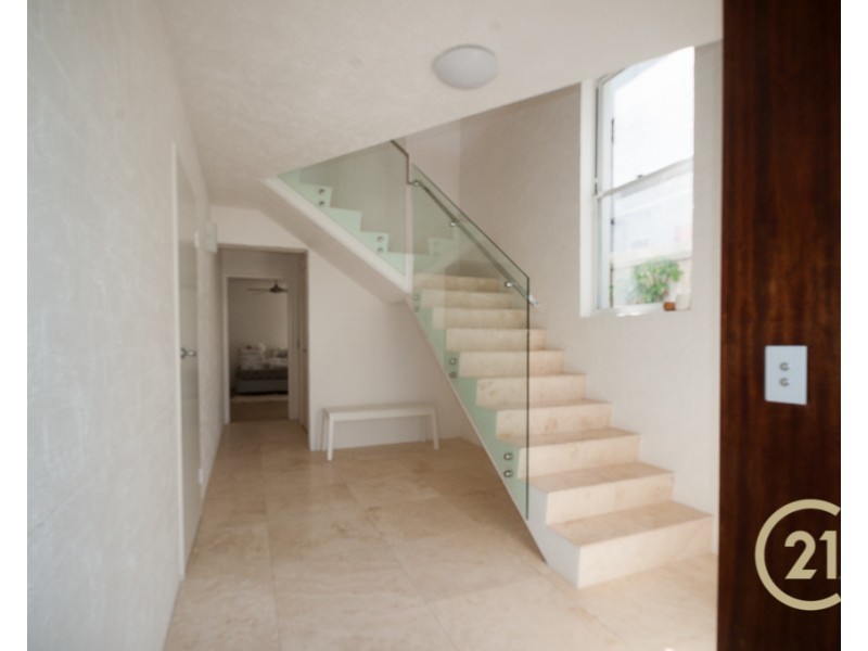 9 Maher Terrace, Sunshine Beach QLD 4567