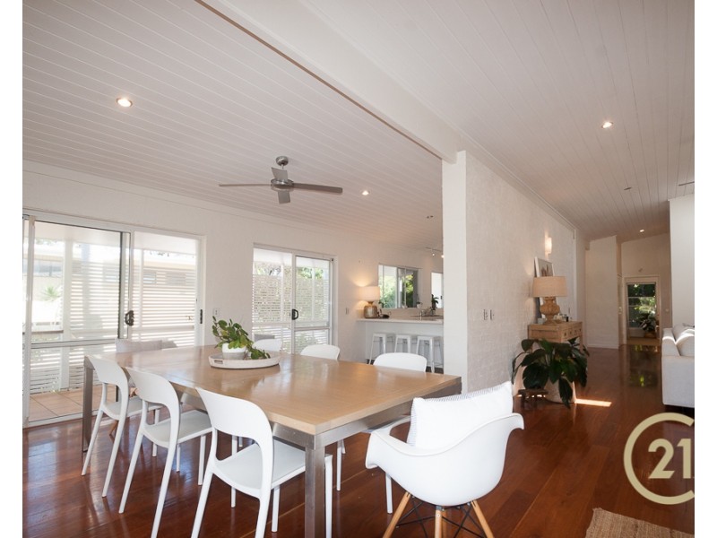 9 Maher Terrace, Sunshine Beach QLD 4567