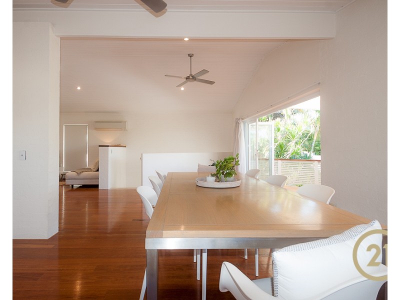 9 Maher Terrace, Sunshine Beach QLD 4567
