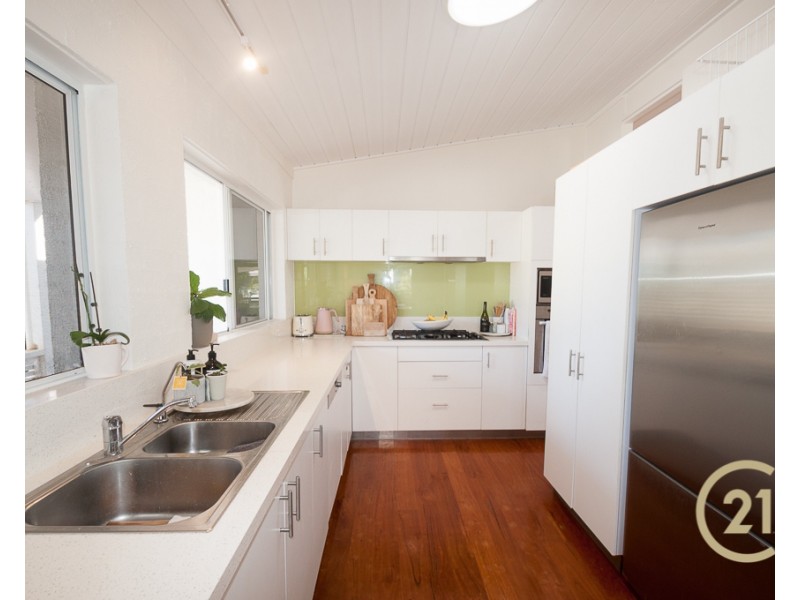 9 Maher Terrace, Sunshine Beach QLD 4567