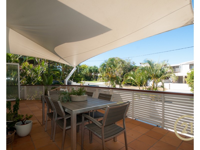 9 Maher Terrace, Sunshine Beach QLD 4567